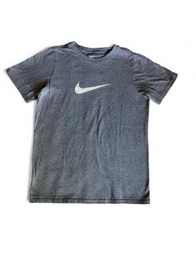 Nike Boys Heather Gray Swoosh Athletic Cut T-Shirt